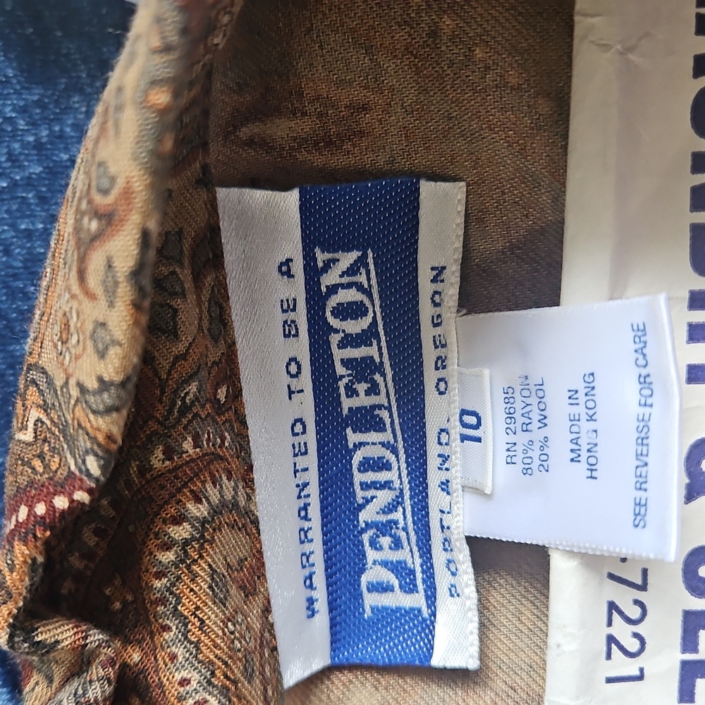 Pendleton Blouse - mint condition - image 6